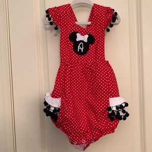 “A” monogram Minnie Mouse bubble